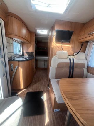 Autocaravana Burstner Aviano I725 Integral