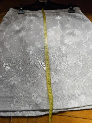 Traje de falda CORTE EUROPEO beige