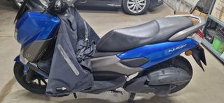 Yamaha Nmax 125 Scooter Azul