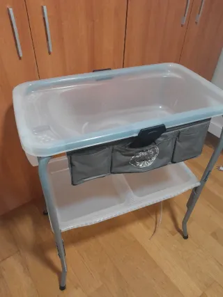 Bañera para bebé con soporte