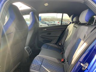 🚘 Volkswagen 320cv Golf R 2.0 TSI  4Motion DSG