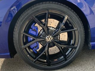 🚘 Volkswagen 320cv Golf R 2.0 TSI  4Motion DSG