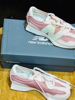 Zapatillas New Balance Rosa y Blanco