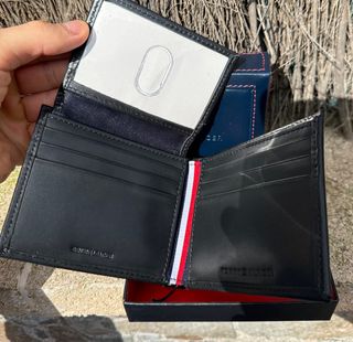 Cartera de cuero Tommy Hilfiger