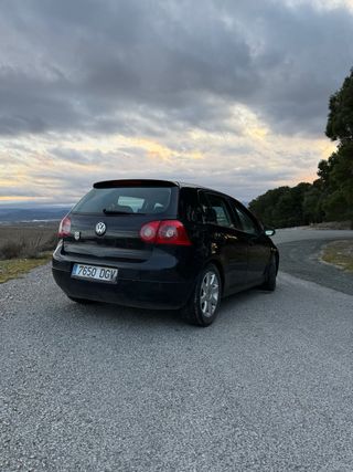 Volkswagen Golf 2.0 tdi 140cv