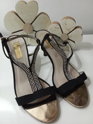 Sandalias fiesta negras/swarovski, piel/ante 7 cm