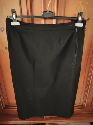 Completo giacca e gonna nero