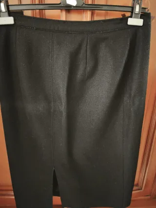 Completo giacca e gonna nero