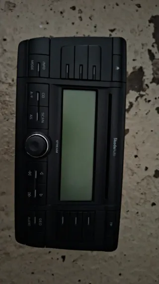 Radio Skoda Octavia 2