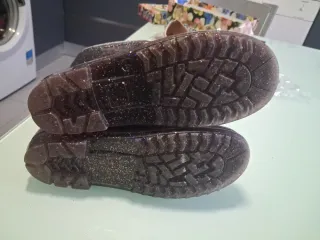 Botas de agua niña negras con brillos