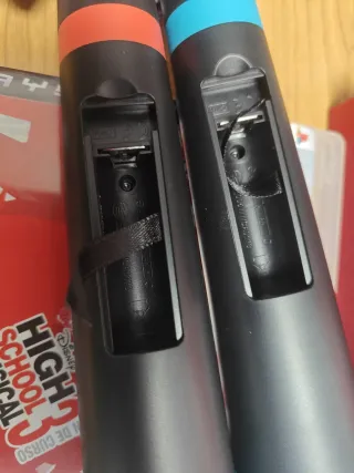 Micrófonos SingStar PS3 Inalámbricos + 2 Juegos