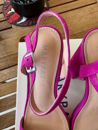 Sandalias plataforma fucsia Marypaz