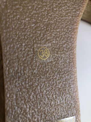 Sandalias de cuña con cordones