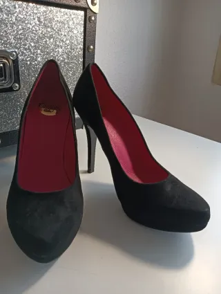 Zapatos de tacón Buffalo negros talla 38