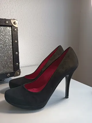 Zapatos de tacón Buffalo negros talla 38