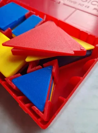 Figure Logiche Materiale Educativo