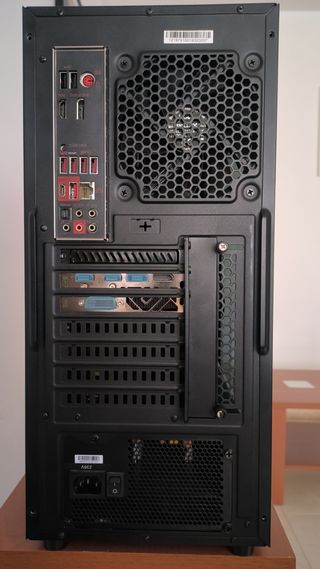 Caja PC Semitorre ATX Sharkoon M25-W Negra