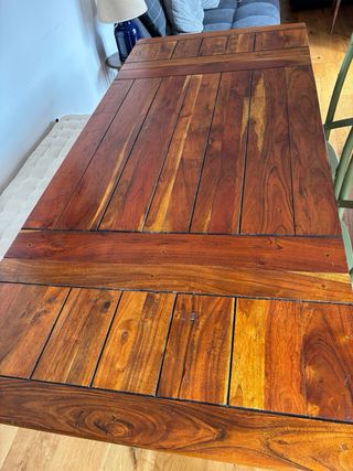 Mesa madera extensible + banco + 3 sillas