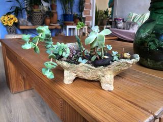 Vaso di pietra decorativo