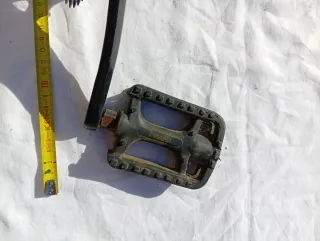 Guarnitura Nera + Pedale