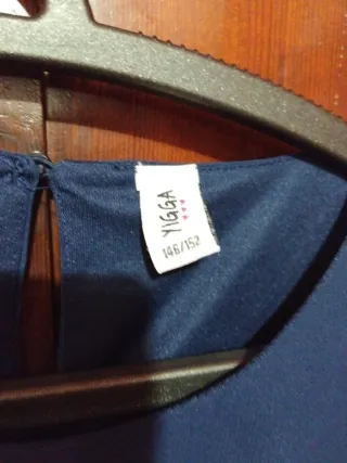 Vestido azul marino con estrellas