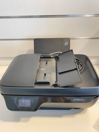 Impresora HP OfficeJet 3833 Multifunción BN+Color