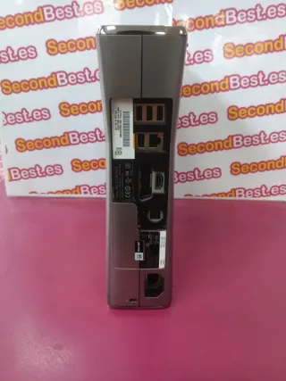 Xbox 360 Slim COD MW3 + 2 controller