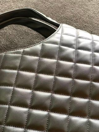 Bolso Tote Saint Laurent Icare Cuadrícula Negro Do