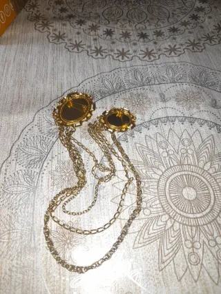 Imperdible/Broche Vintage con Cadenas