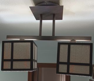 Lámpara doble pantalla yute y metal