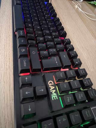 Teclado Game PKM220 RGB Negro