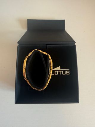 Reloj Lotus