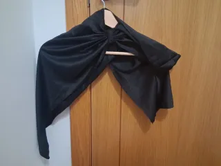 Capucha negra Con un poco de Capita