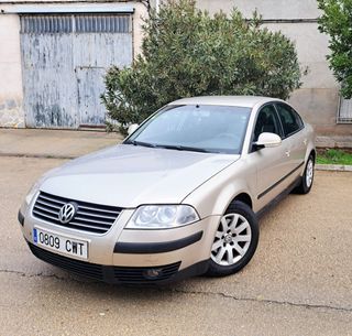 Volkswagen Passat 2004