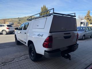 Toyota Hilux 2021