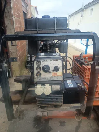 Motosoldadora generador Con arranque eléctrico