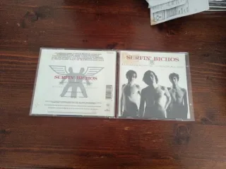 CD Surfin' Bichos Hermanos Carnales