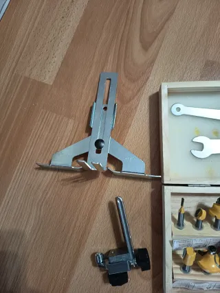 Fresadora Tupí con Brocas y Accesorios