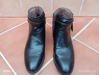 Botines negros mujer.