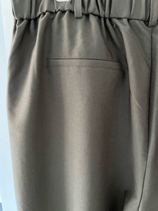 Pantalón verde oliva