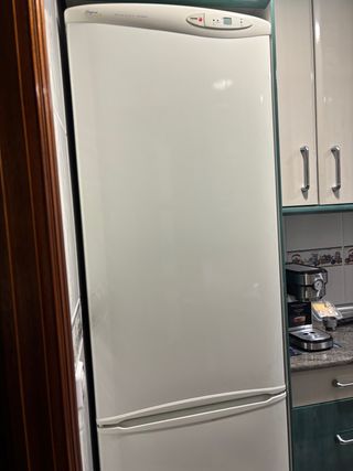 Nevera Fagor Elegance blanca en Móstoles