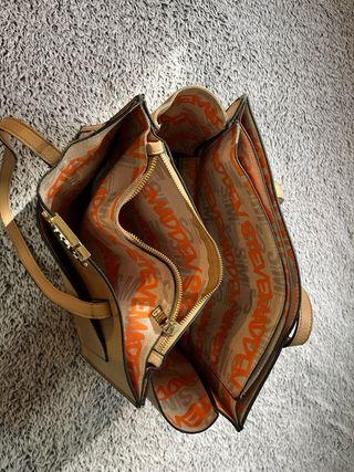 Bolso Steve Madden Beige y Dorado