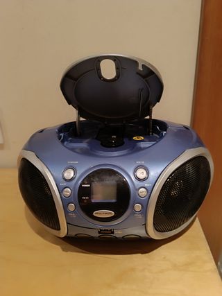 Radio CD Daewoo Azul/Plata