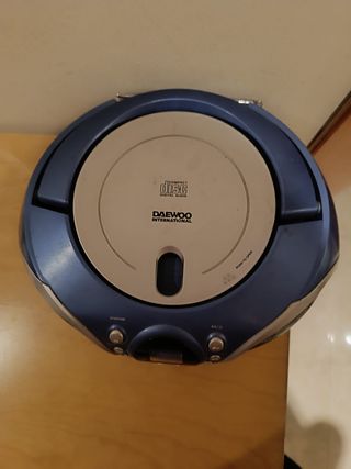 Radio CD Daewoo Azul/Plata