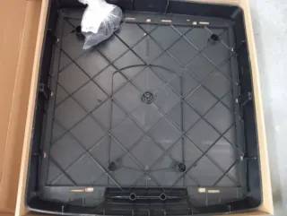 Caseta para perro beige y gris CURVER