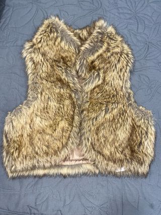 Chaleco de pelo sintético marrón