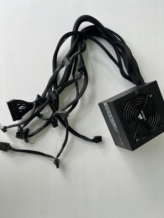 Corsair CX650 Fuente de Alimentación ATX 650W