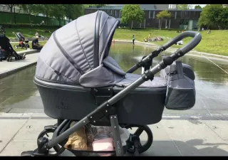 Capazo y Silla Paseo Venicci Carbo Lux con su caja