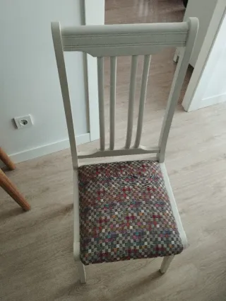 Conjunto 4 Sillas Tapizadas (precio por las 4)