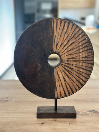 Escultura madera decorativa